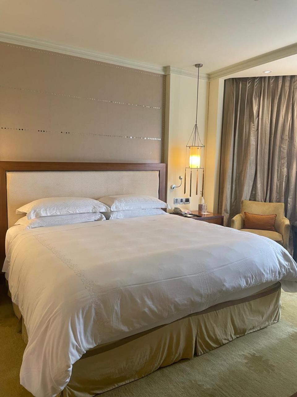 Itc Grand Bharat, A Luxury Collection Retreat, Gurgaon, New Delhi Capital Region Hotel Bagian luar foto