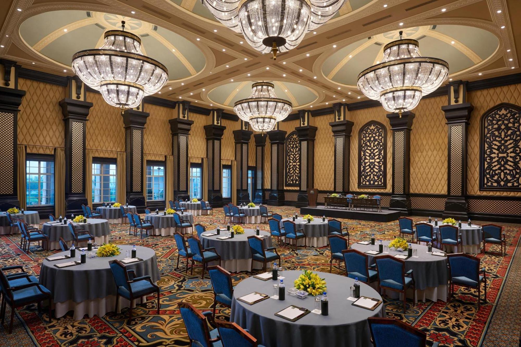 Itc Grand Bharat, A Luxury Collection Retreat, Gurgaon, New Delhi Capital Region Hotel Bagian luar foto