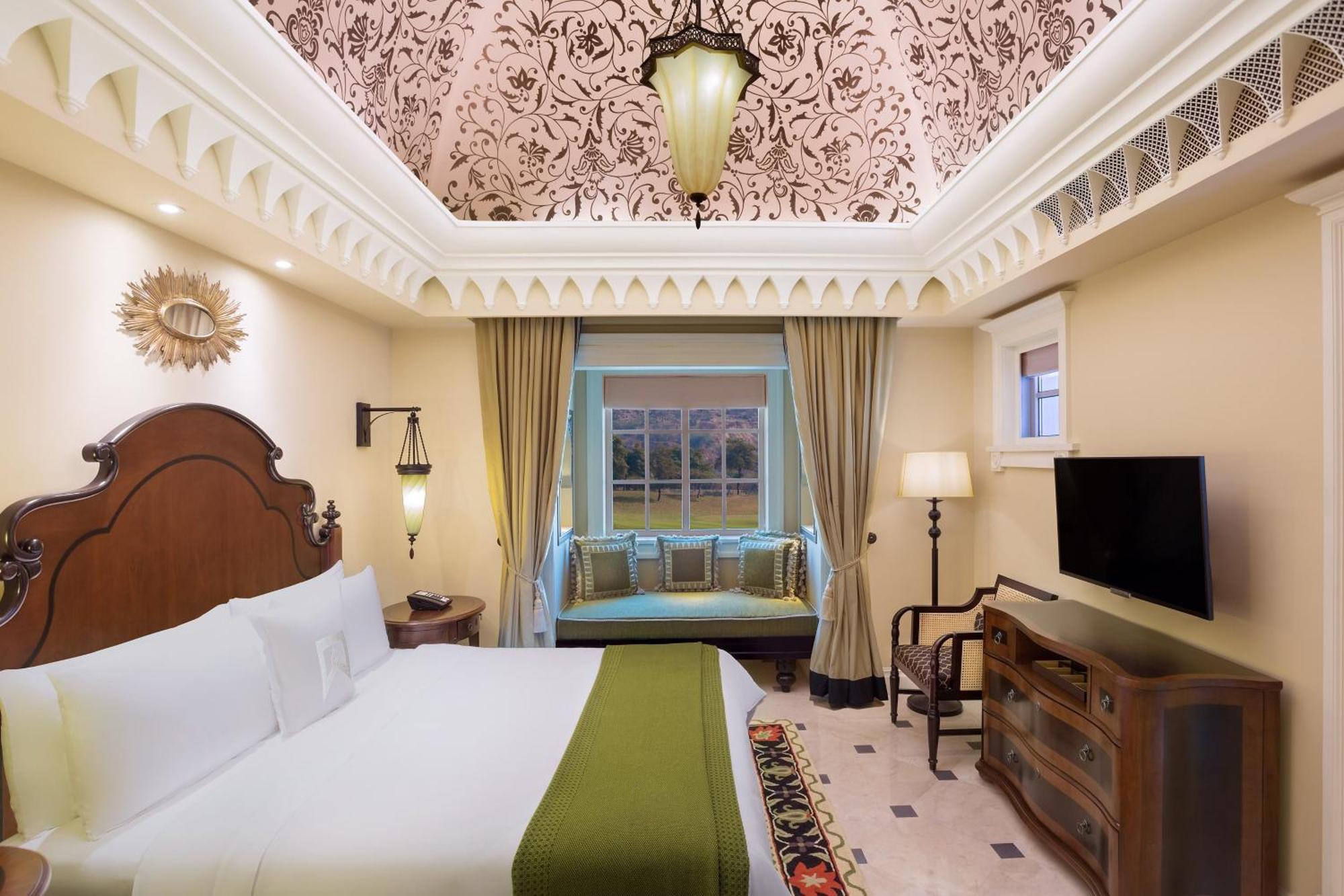 Itc Grand Bharat, A Luxury Collection Retreat, Gurgaon, New Delhi Capital Region Hotel Bagian luar foto