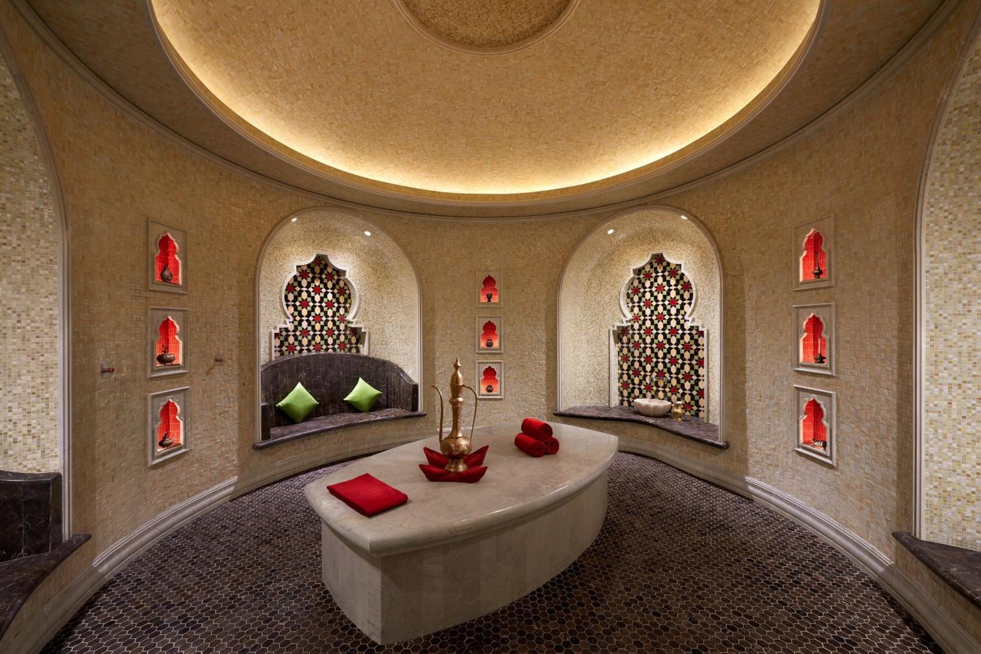 Itc Grand Bharat, A Luxury Collection Retreat, Gurgaon, New Delhi Capital Region Hotel Bagian luar foto